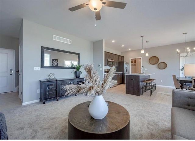 3037 NW 96th Terrace, Kansas City, MO 64154