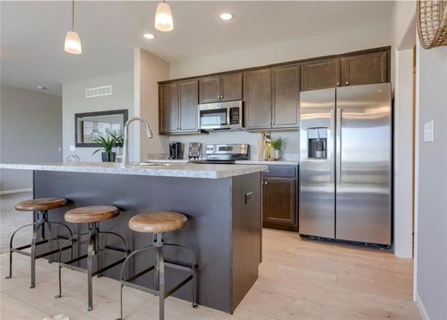 3037 NW 96th Terrace, Kansas City, MO 64154