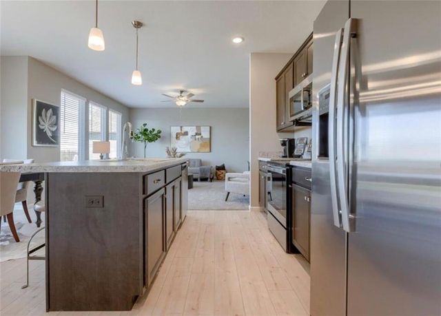 3037 NW 96th Terrace, Kansas City, MO 64154