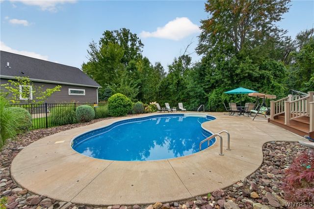 8345 Stahley Road, Clarence, NY 14051