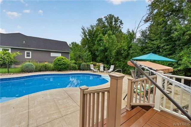 8345 Stahley Road, Clarence, NY 14051