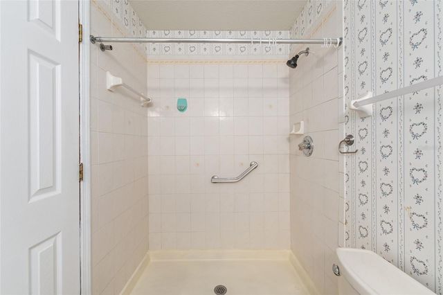 6057 SE 39TH AVENUE, Ocala, FL 34480