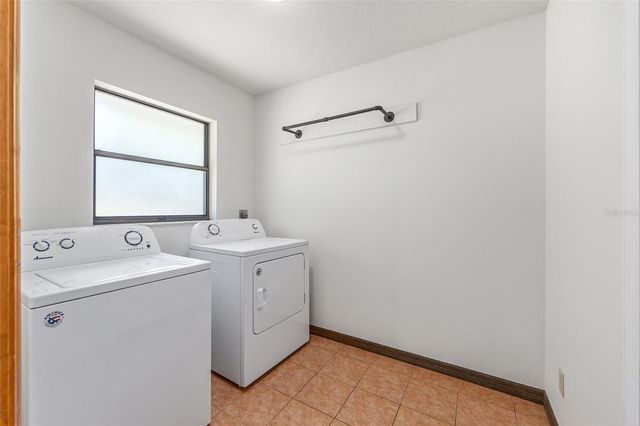 6057 SE 39TH AVENUE, Ocala, FL 34480