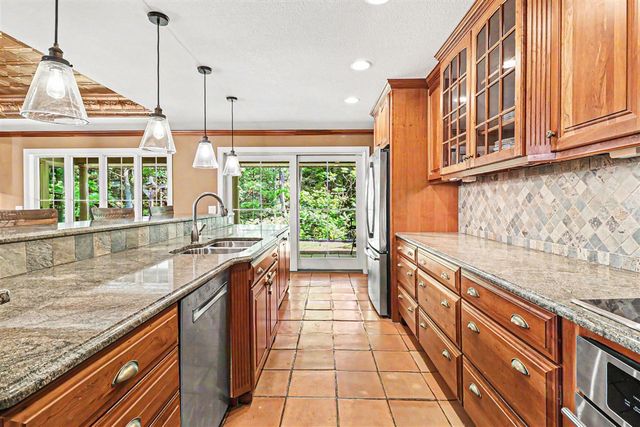 5389 Ridge Road, Pentwater, MI 49449
