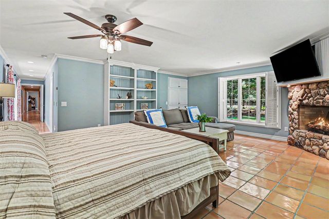 5389 Ridge Road, Pentwater, MI 49449