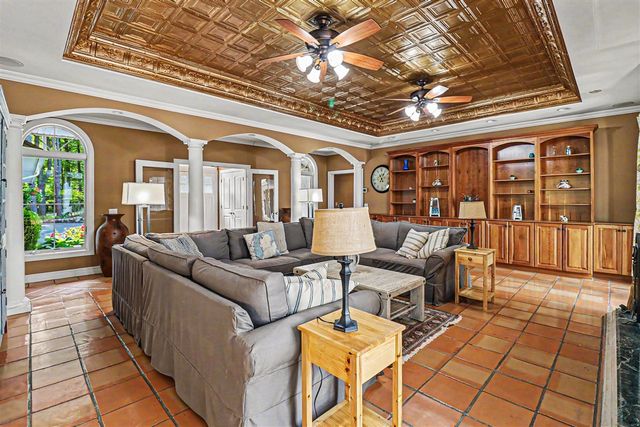 5389 Ridge Road, Pentwater, MI 49449