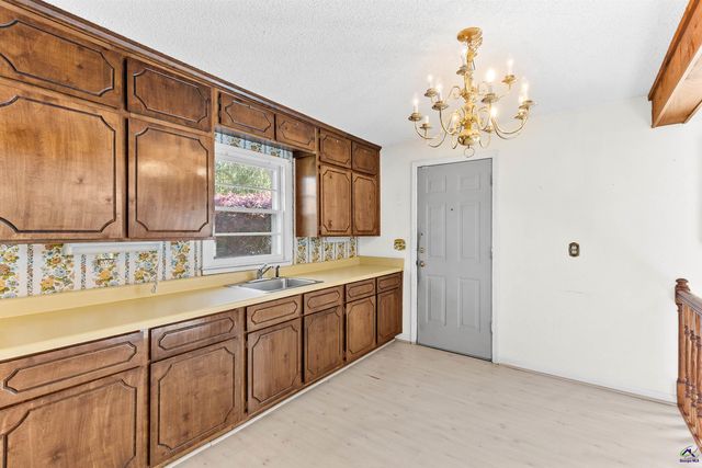 116 Woodlawn Avenue, Warner Robins, GA 31093