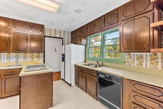 116 Woodlawn Avenue, Warner Robins, GA 31093