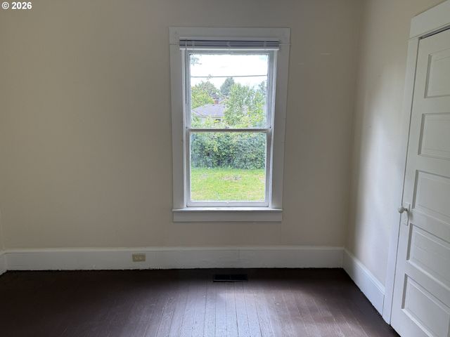 4507 N GANTENBEIN Ave, Portland, OR 97217