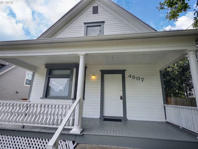 4507 N GANTENBEIN Ave, Portland, OR 97217