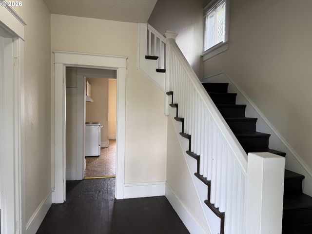 4507 N GANTENBEIN Ave, Portland, OR 97217