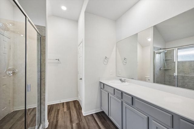 206 N Lynx Trail, Montgomery, TX 77316