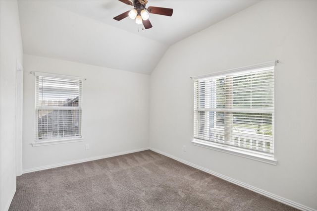 206 N Lynx Trail, Montgomery, TX 77316