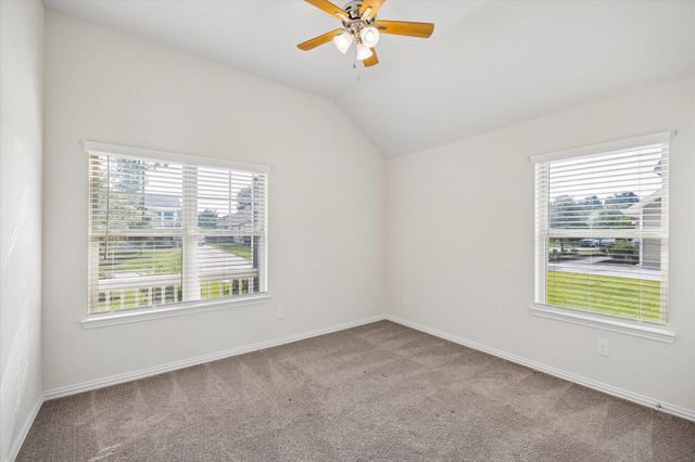 206 N Lynx Trail, Montgomery, TX 77316