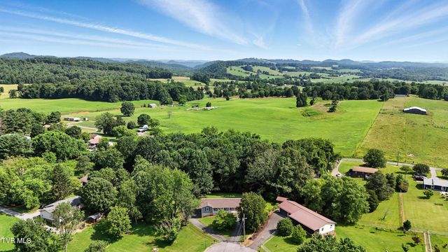125 Goan Circle, Rogersville, TN 37857