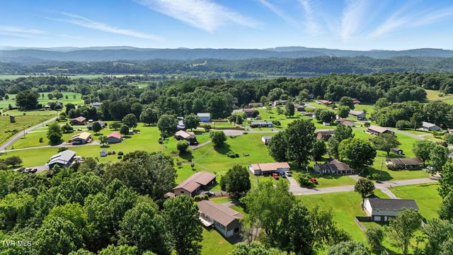 125 Goan Circle, Rogersville, TN 37857