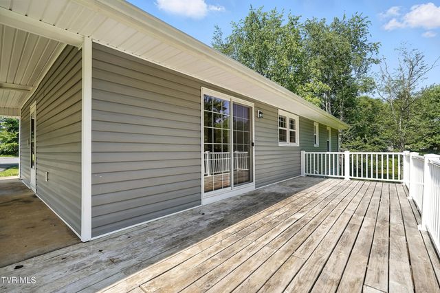 125 Goan Circle, Rogersville, TN 37857