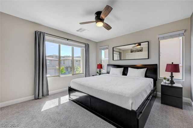 12466 Point Sierra Street, Las Vegas, NV 89138