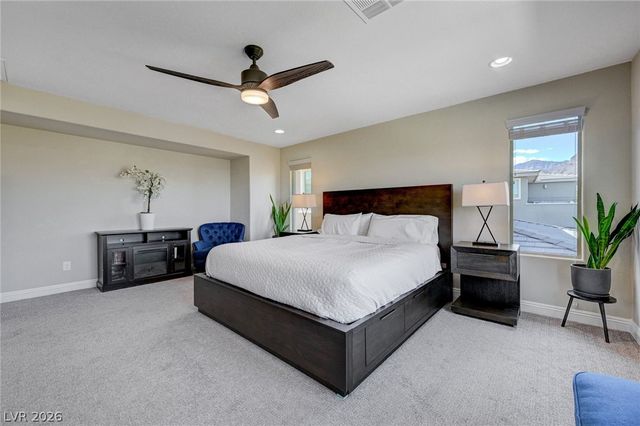 12466 Point Sierra Street, Las Vegas, NV 89138