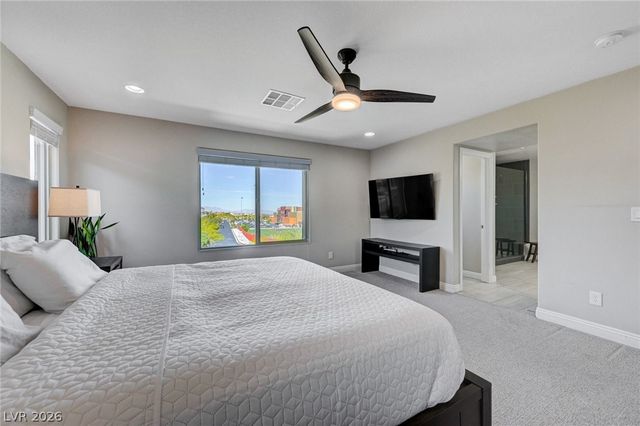 12466 Point Sierra Street, Las Vegas, NV 89138