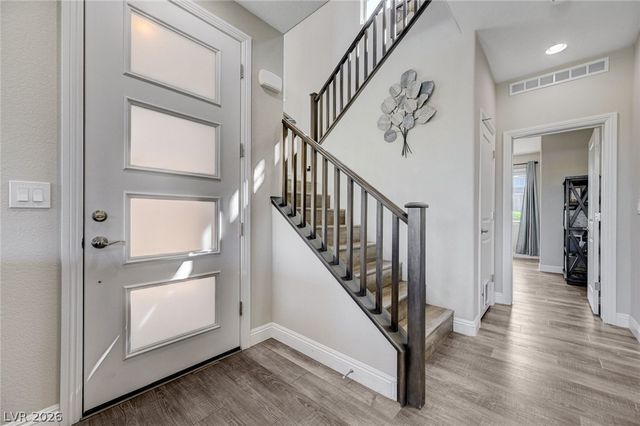 12466 Point Sierra Street, Las Vegas, NV 89138