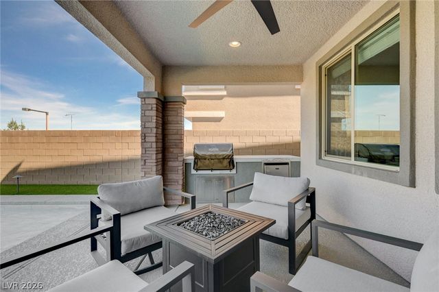 12466 Point Sierra Street, Las Vegas, NV 89138