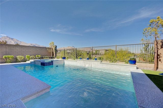 12466 Point Sierra Street, Las Vegas, NV 89138