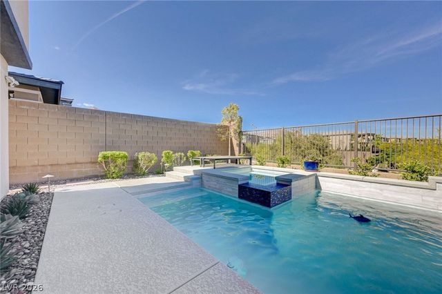 12466 Point Sierra Street, Las Vegas, NV 89138