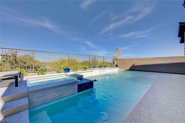 12466 Point Sierra Street, Las Vegas, NV 89138