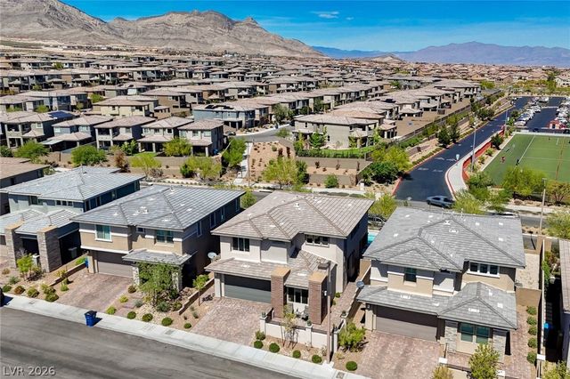 12466 Point Sierra Street, Las Vegas, NV 89138