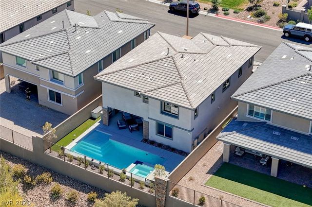 12466 Point Sierra Street, Las Vegas, NV 89138