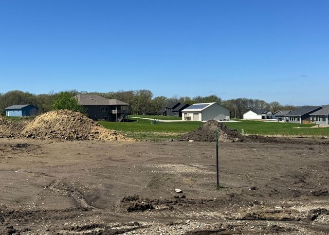 3300 SE Bannister Drive, Ankeny, IA 50021