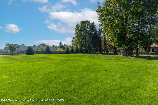 448 Amy Lane, Mulliken, MI 48861