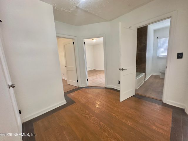 2051 DANESE Street, Jacksonville, FL 32206