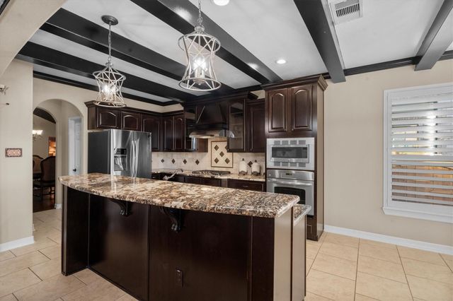 18119 Blues Point Drive, Cypress, TX 77429