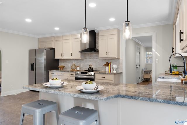 8603 Hickory Hill Lane, Huntsville, AL 35802