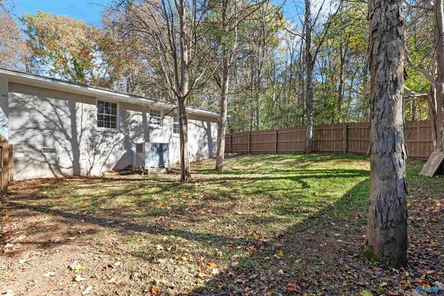 8603 Hickory Hill Lane, Huntsville, AL 35802