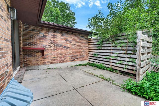 4607 Grassridge Road, Lincoln, NE 68512