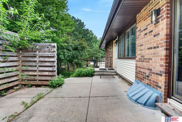 4607 Grassridge Road, Lincoln, NE 68512