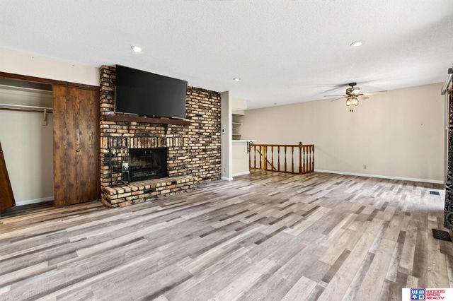 4607 Grassridge Road, Lincoln, NE 68512