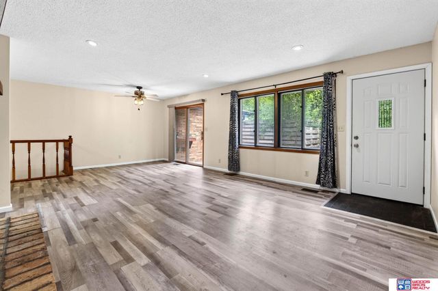 4607 Grassridge Road, Lincoln, NE 68512