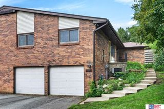 4607 Grassridge Road, Lincoln, NE 68512