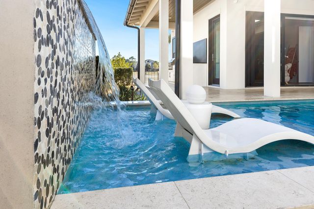 4558 Leeward Lane, Destin, FL 32541