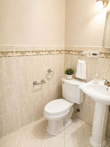 106 E Brookline St 2, Boston, MA 02118