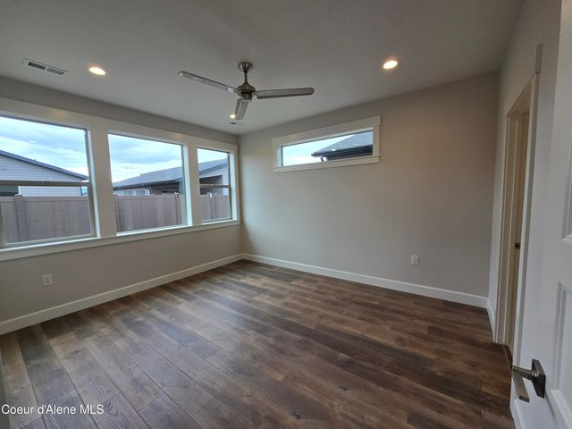 13932 N Rainier Loop, Rathdrum, ID 83858