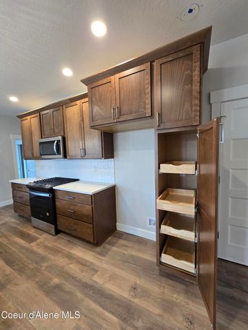 13932 N Rainier Loop, Rathdrum, ID 83858