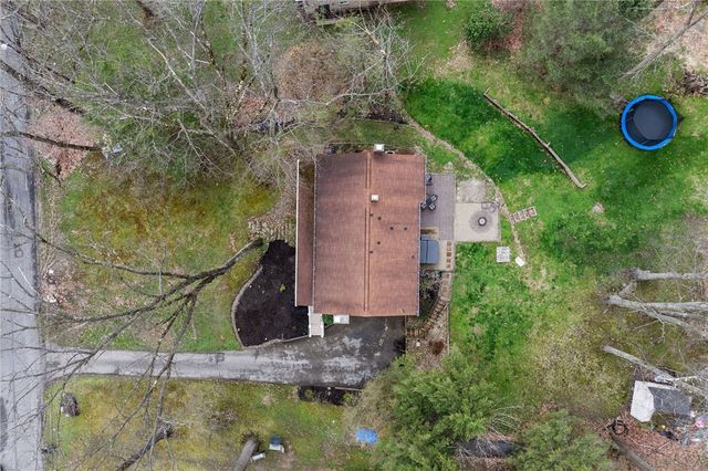 628 Westland Dr, Richland, PA 15044