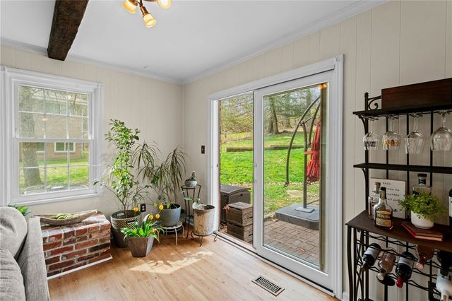 628 Westland Dr, Richland, PA 15044