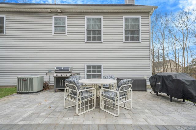 268 Holbrook Road, Ronkonkoma, NY 11779