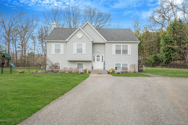 268 Holbrook Road, Ronkonkoma, NY 11779